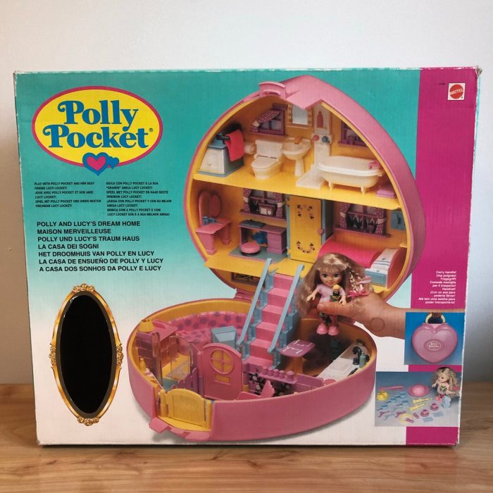 0958A929-4B1A-4A35-8F73-2C26BC193F84 Lucy Locket - Carry’n Play - Dream Home Playset - Variante