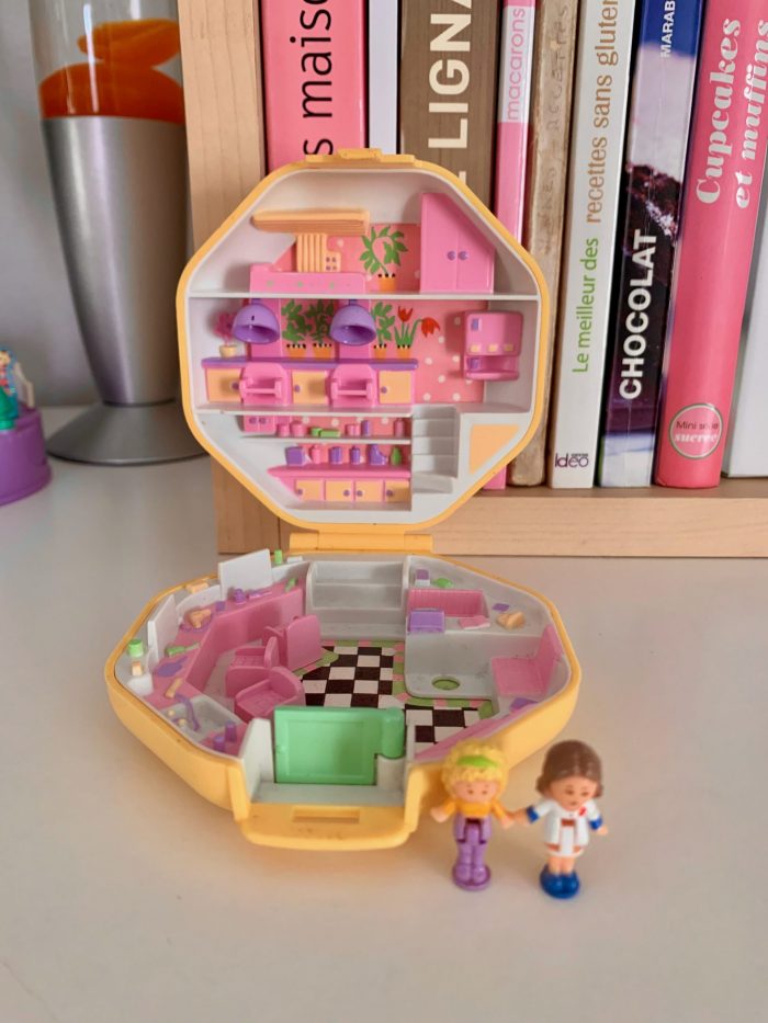 Polly's hairdressing salon