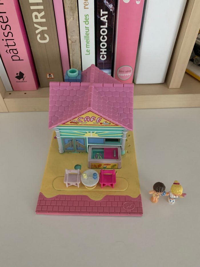 Polly's Beach café - Pollyville