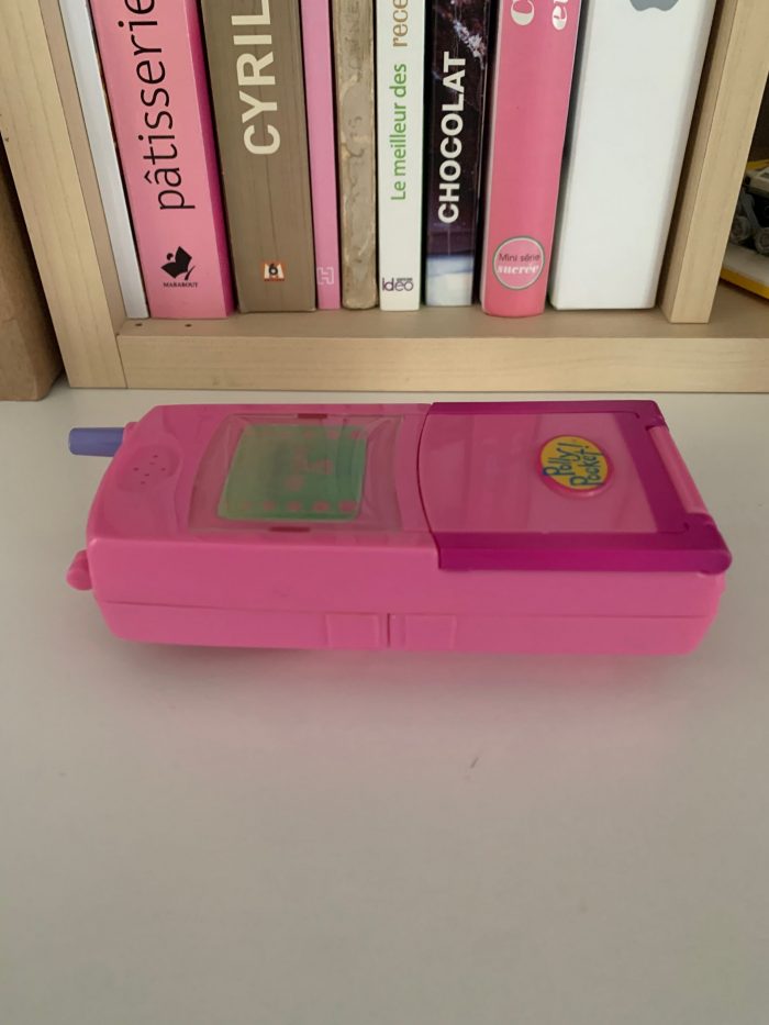 Mobile Phone - Hot Stuff