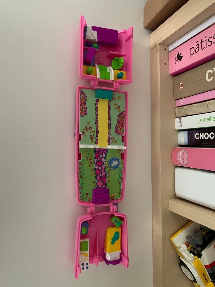 Mobile Phone - Hot Stuff