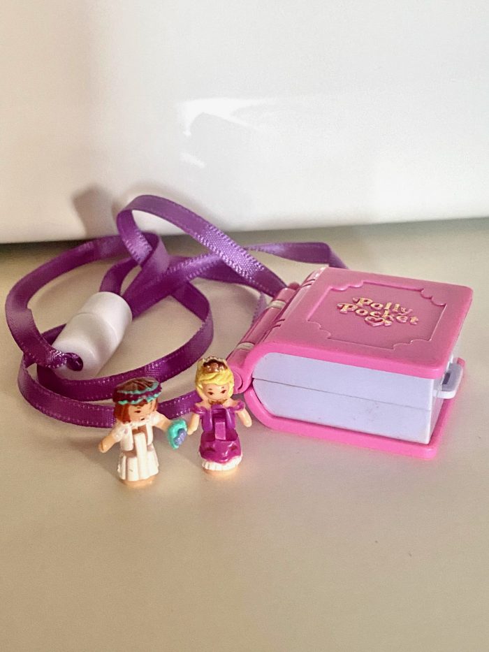 Glitter Wedding Locket - Enchanted Storybooks