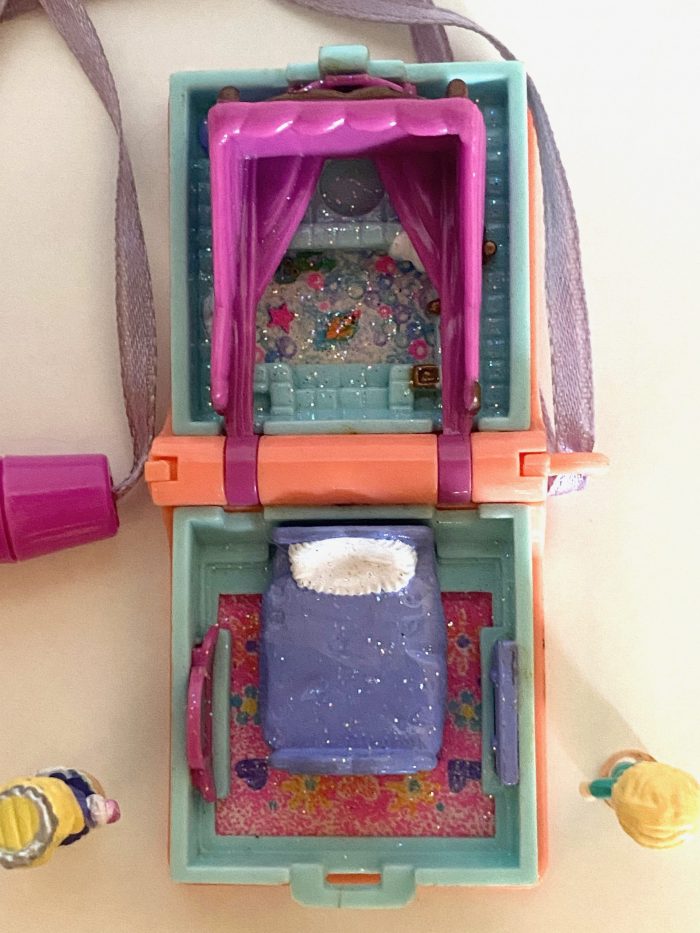 Glitter Dreams Locket - Enchanted Storybooks