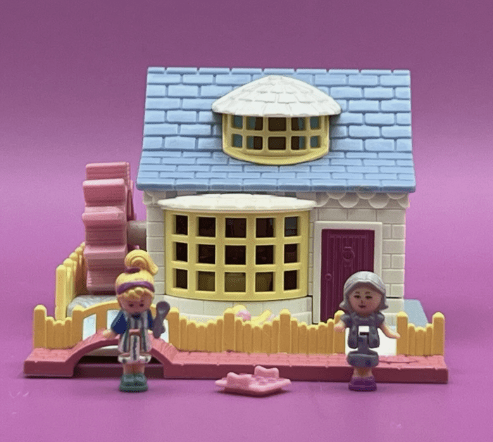 Polly's Watermill Cottage (Windows Yellow)