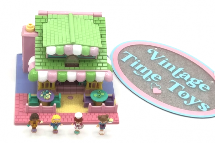 Polly's Pizza Place - Variation