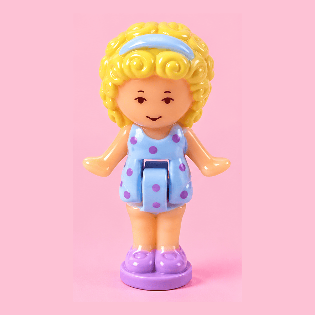 Polly · variante 18 — vignette carrée